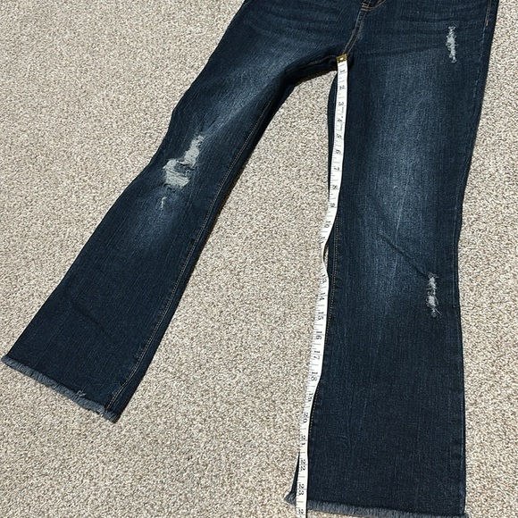 Cropped flare jeans - Picture 5 of 6